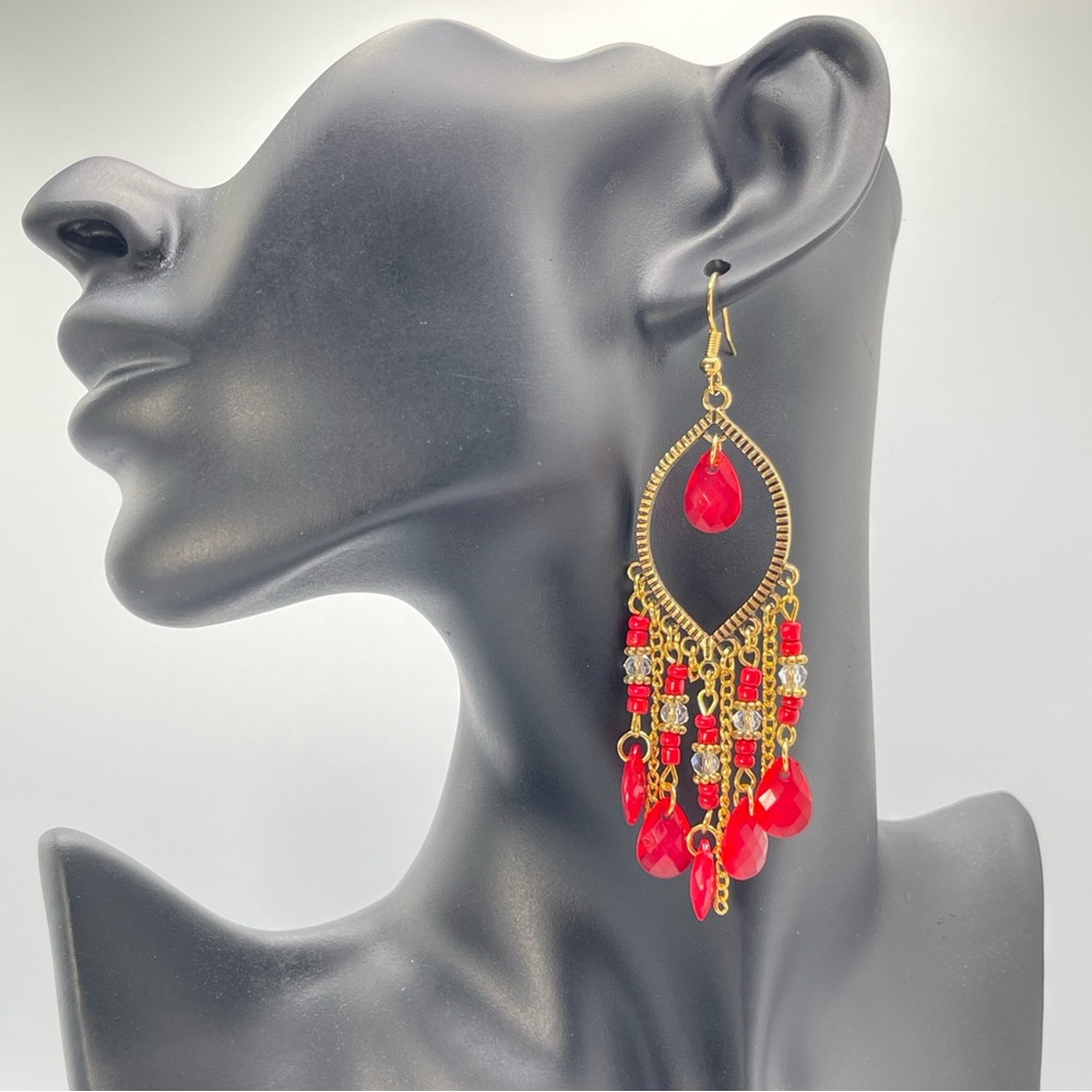 Jem Water Drop Dangling‎ Tassel Earrings (Red)